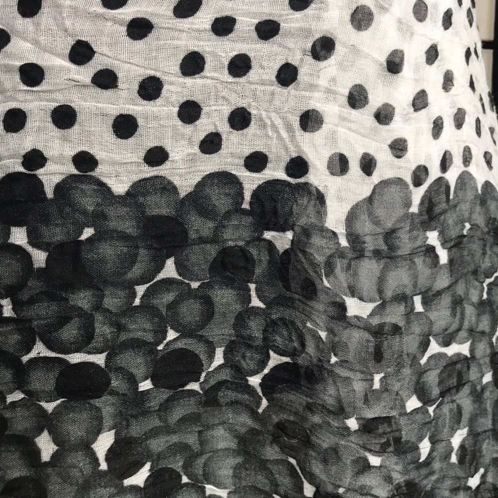 Multi purpose wrap scarf - Picture 6 of 6